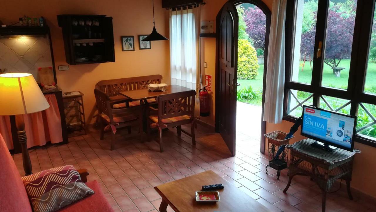 Apartamentos El Cueto Ovinana  Exterior photo